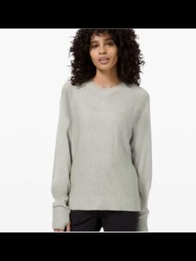 lululemon athletica Women's Heather green 💚 Crewneck Sweater